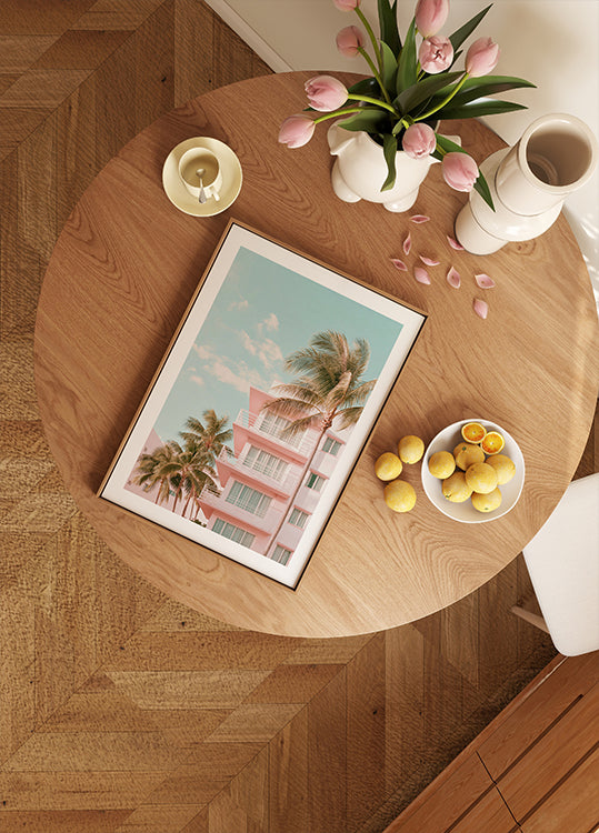 Pastel Building with Palm Trees Plakat