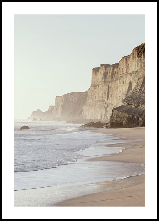 Pastel Coastline with Cliffs Beach Plakat