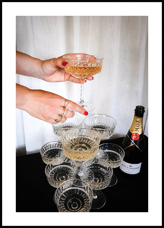 Champagne Glasses Pyramid Print Plakat