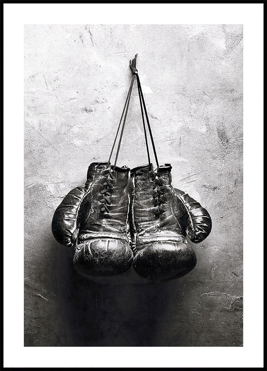 Worn Boxing Gloves Plakat