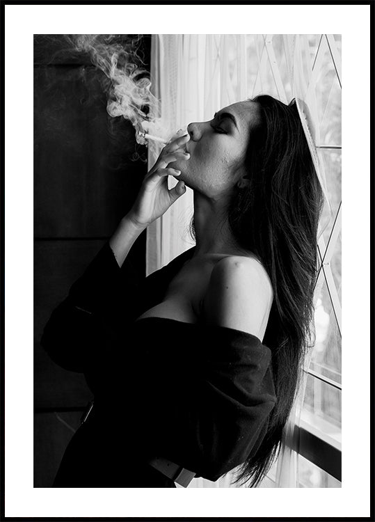 Elegance in Smoke and Shadow Plakat