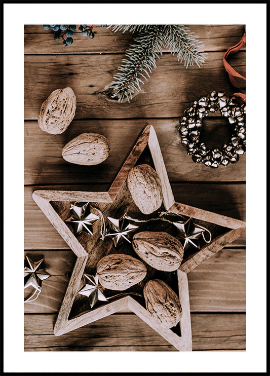 Walnuts in a Wooden Star II Plakat