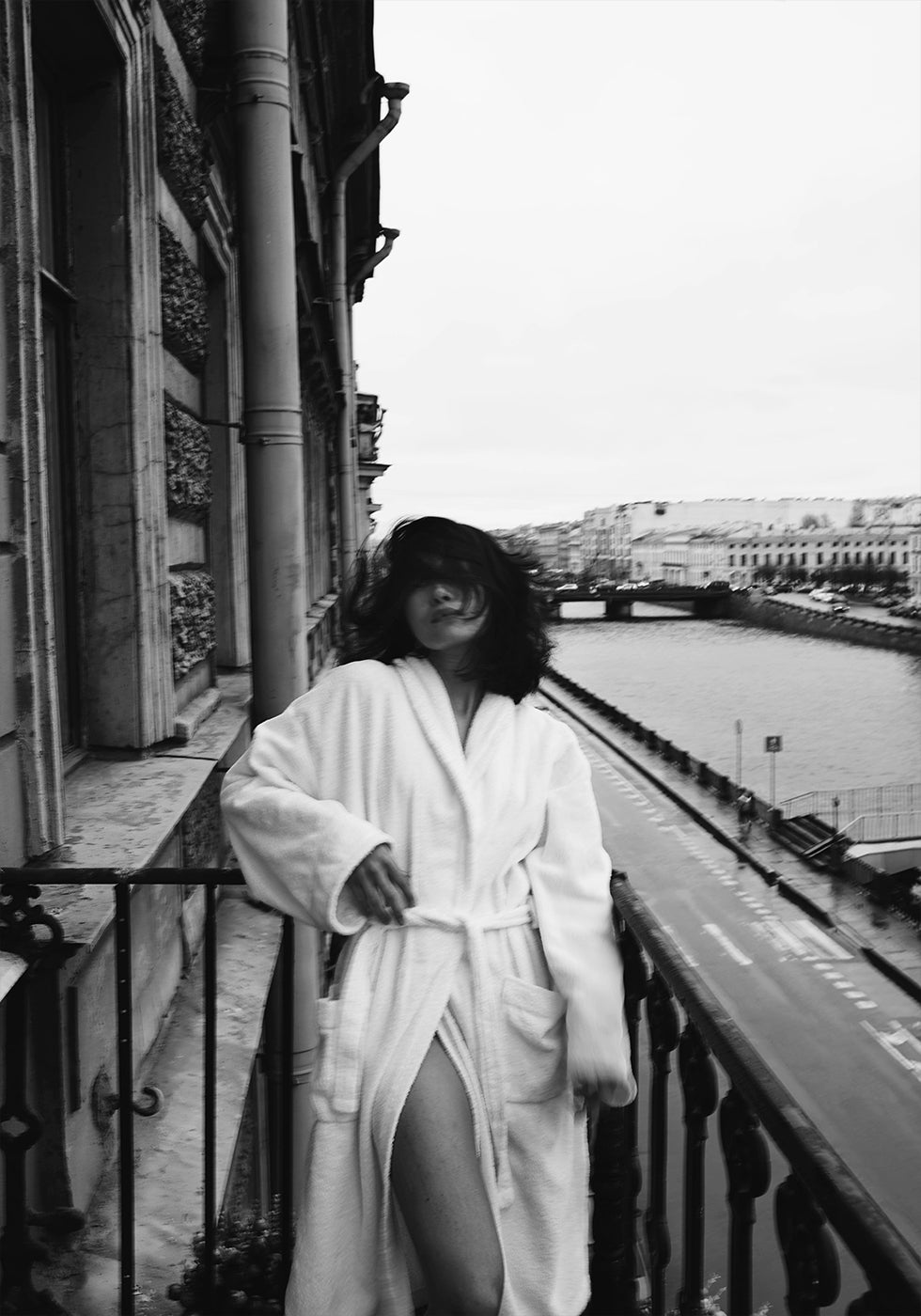 Morning On The Balcony Plakat