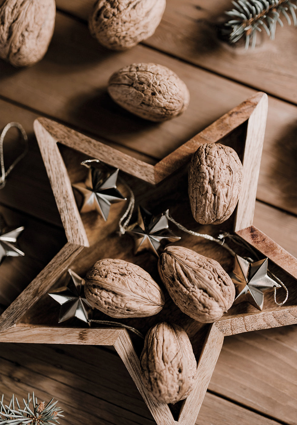 Walnuts in a Wooden Star Plakat