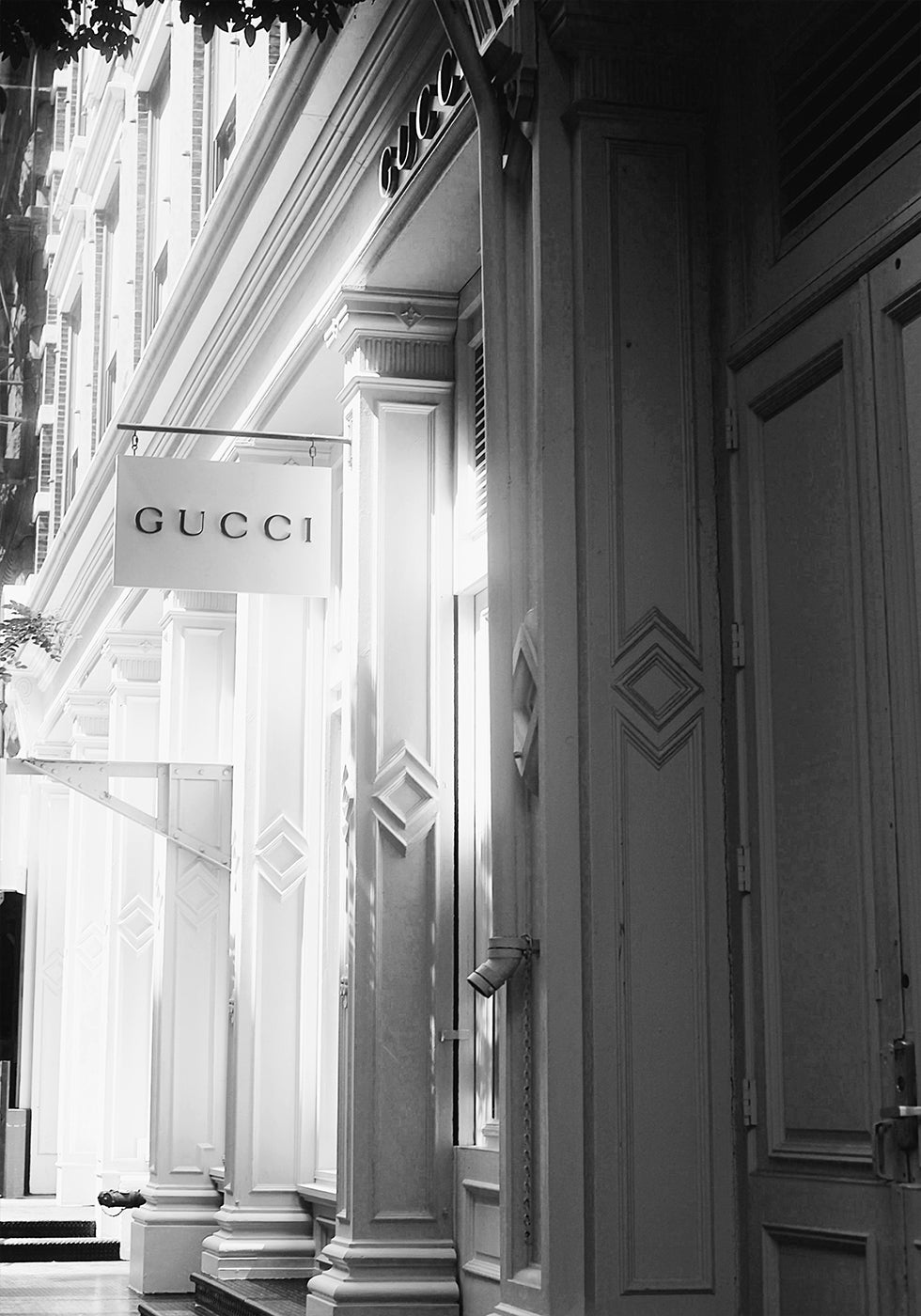 Gucci Storefront Black & White Plakat