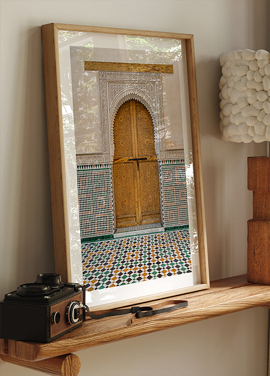 Decorated brown wooden door in Morocco Plakat
