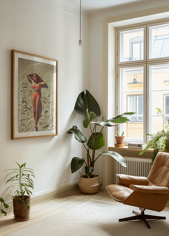 Retro Nostalgic Summer Girl Lying on Beach Plakat