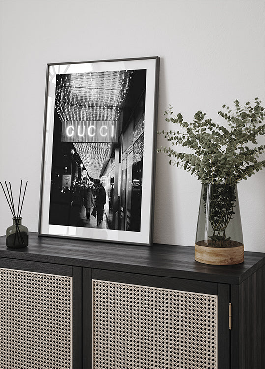 Gucci Black & White Night Lights Plakat