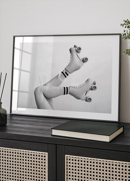 Retro Roller Skates, Black and White Aesthetic Plakat