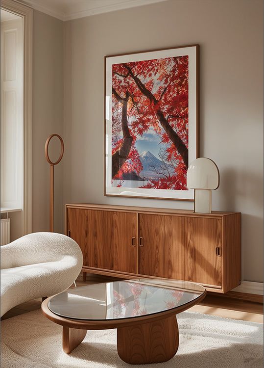 Mt.fuji is in the autumn leaves