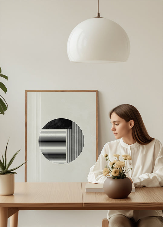 Minimalist round