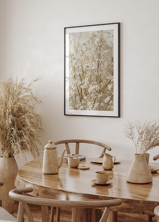 Gentle Bloom: Dried White Baby’s Breath Plakat